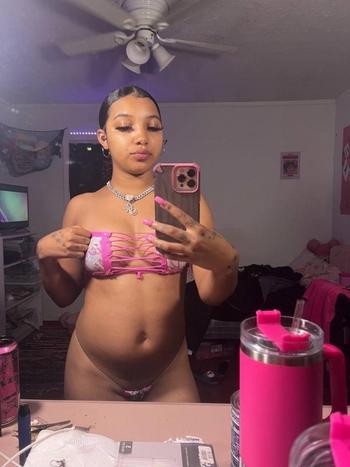 Jasmine/Jazzy, 23  female escort, Jackson