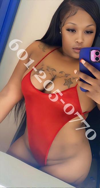 KYM, 27  female escort, Jackson