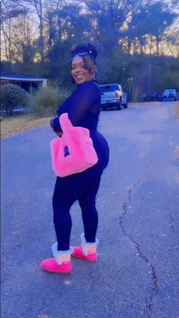 769-327-4416, 26  female escort, Jackson